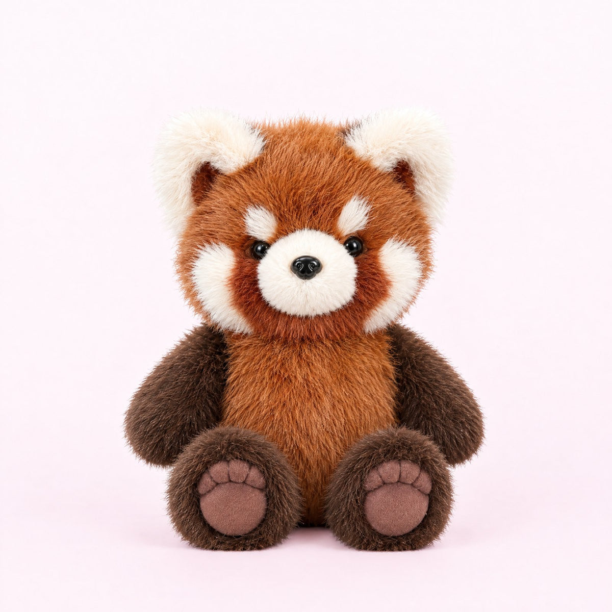 Kuri, the chestnut red running mofu red panda